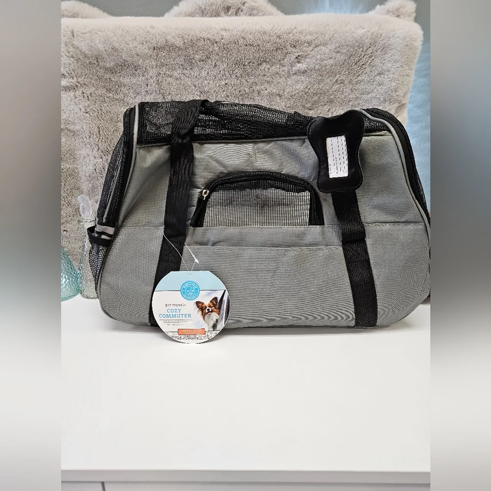 Pet Carrier for Dogs and Cats - Soft-Sided FAA Airline-Approved Easy Travel